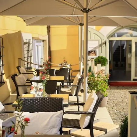 Bellevue Diamond Suites Hotel 5*